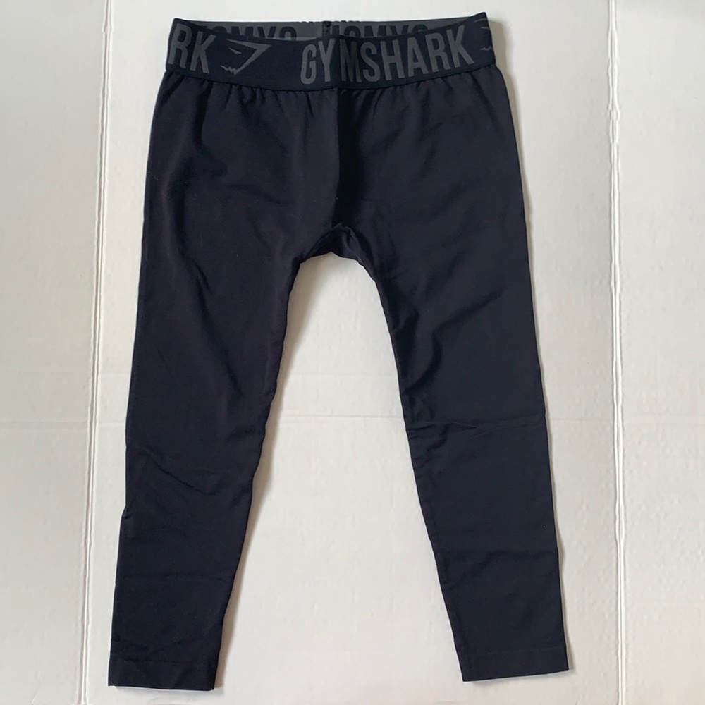 Gymshark Cropped Black Leggings
